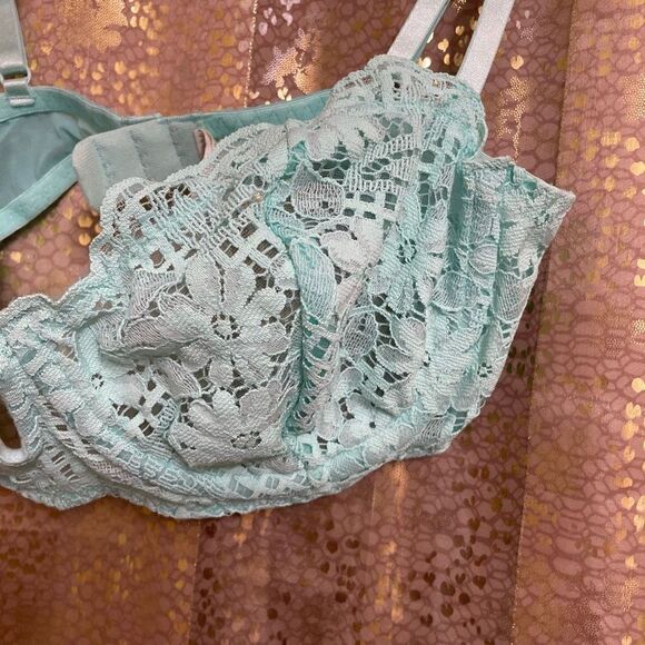 Free People Made You Look Balconette Bralette Arctic Ice 34D NWOT - Picture 3 of 10